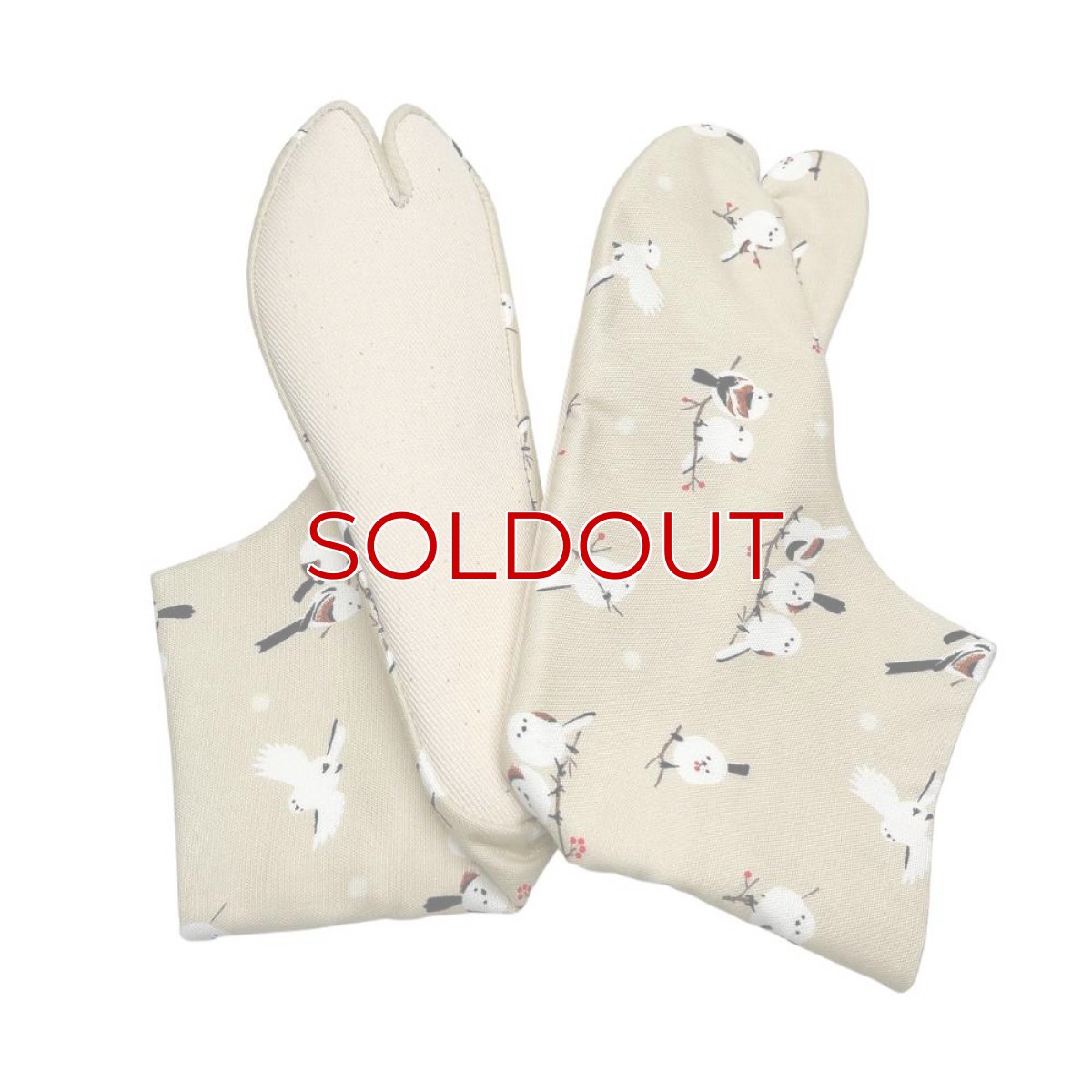 画像2: ネル裏柄足袋「シマエナガ【アイボリー】」 (2)