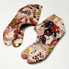 画像4: 通年履ける柄足袋「キャットパレード」ピンク (4)