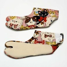 画像5: 通年履ける柄足袋「キャットパレード」ピンク (5)