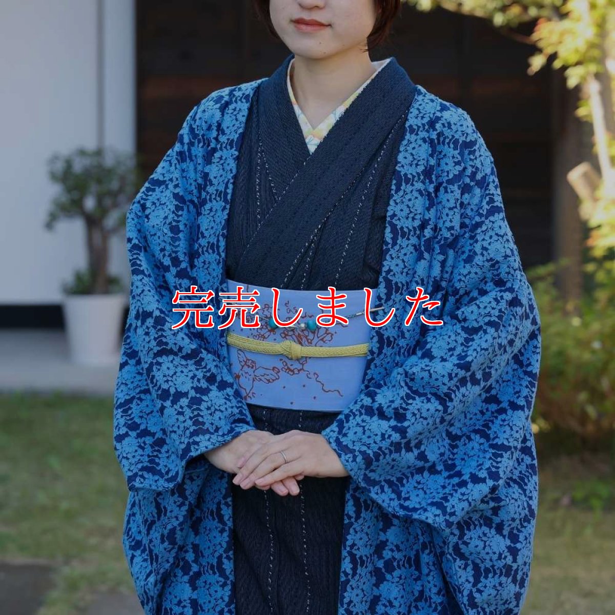 画像3: すっきりと軽い洗えるレースの単衣羽織「瑠璃の花」 (3)