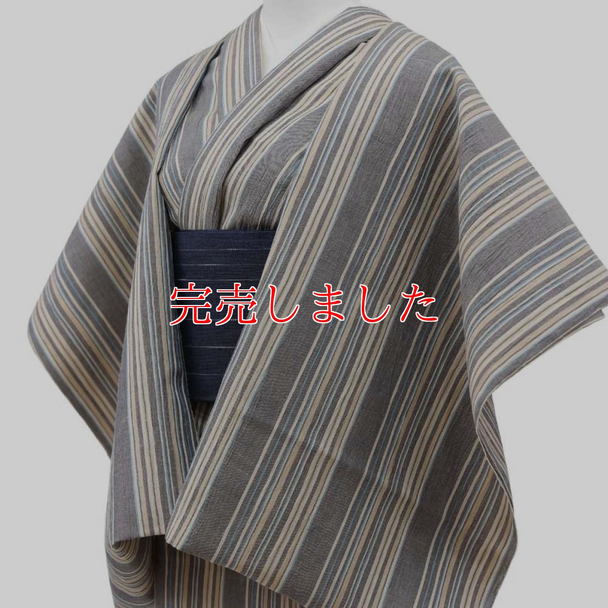 画像4: 洗える綿麻着物　近江ちぢみ「生成りブルー×マルチストライプ」｜ひでや工房 (4)