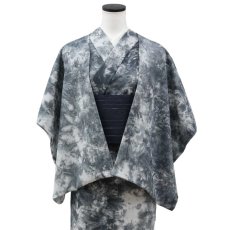 画像2: 洗える木綿着物　近江ちぢみ織「墨ムラ染め」綿100％｜ひでや工房 (2)