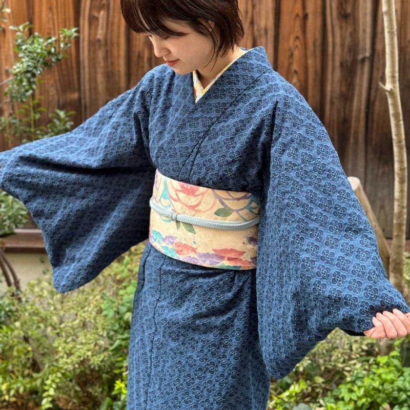 刺繍レース着物「モロッカン」藍色 | 普段着きものもたはん