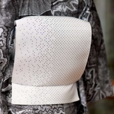 画像1: 博多八寸帯「雨音」月白｜コレカラキモノ企画室 (1)