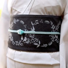 画像6: 両面半幅帯「晴風」アイボリー×墨黒｜コレカラキモノ企画室 (6)