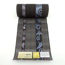 画像3: 井上絹織さんの網戸みたいに透ける帯　黒×吉祥紋様（かがり仕立付き） (3)