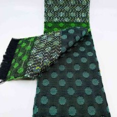 画像4: よねざわ織物半幅帯「つばらつばら」ドット・黒×緑 (4)