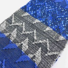 画像2: よねざわ織物半幅帯「つばらつばら」リーフ・黒×青 (2)