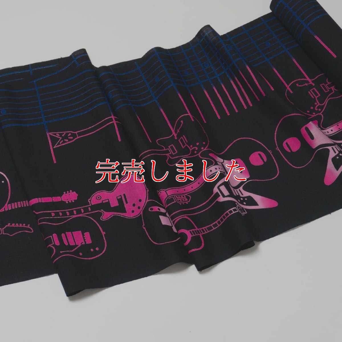 画像5: ルミロック 注染浴衣「エレキギター」ブルーピンク 綿100％ (5)
