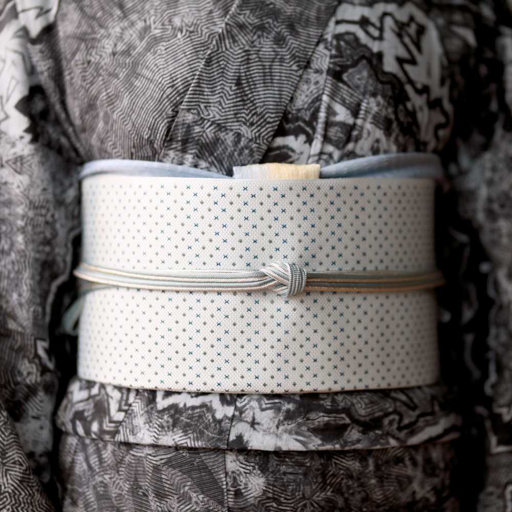 博多八寸帯「雨音」月白｜コレカラキモノ企画室｜普段着きものもたはん